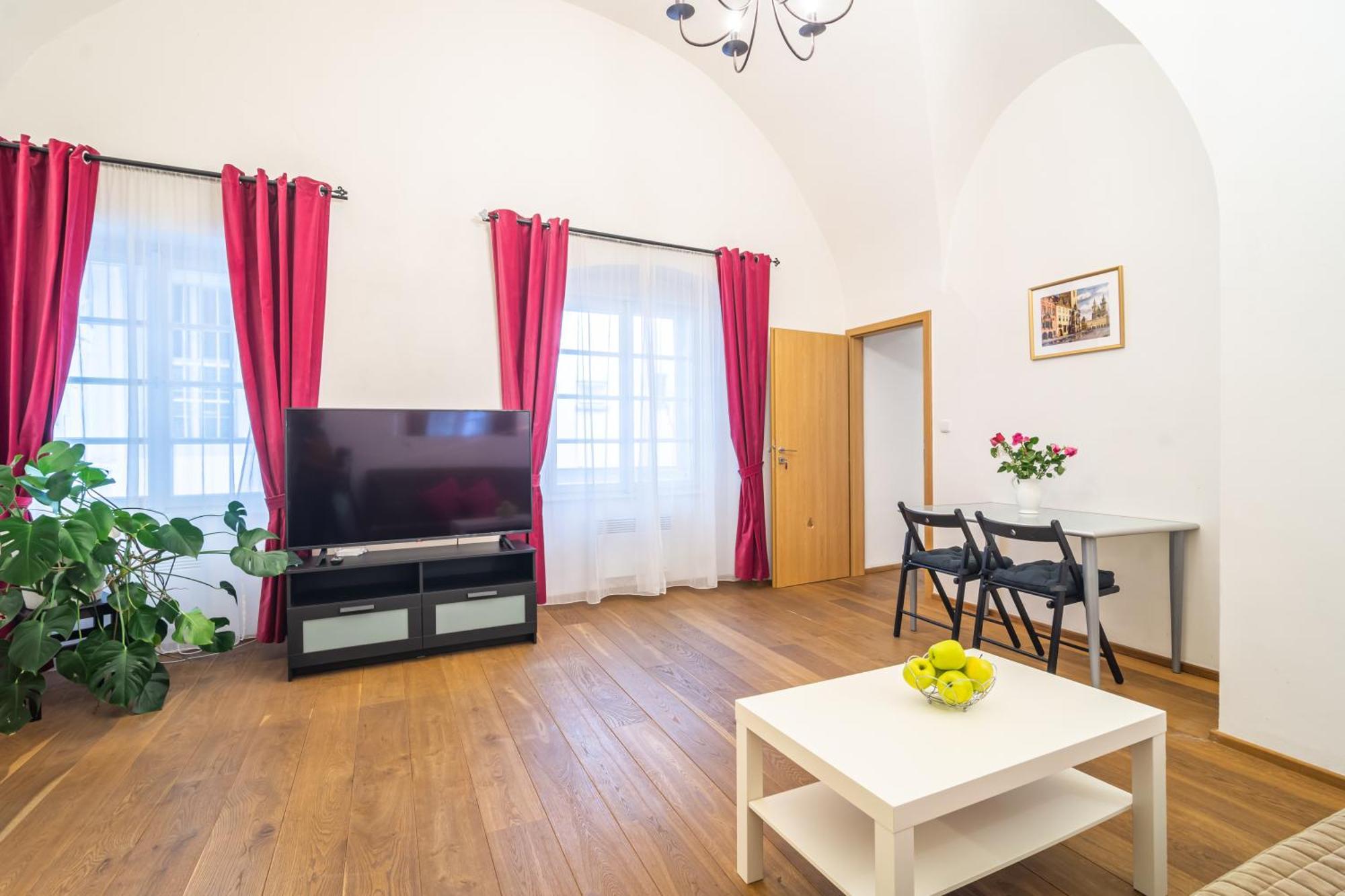 Royal Road Ii Apartment *