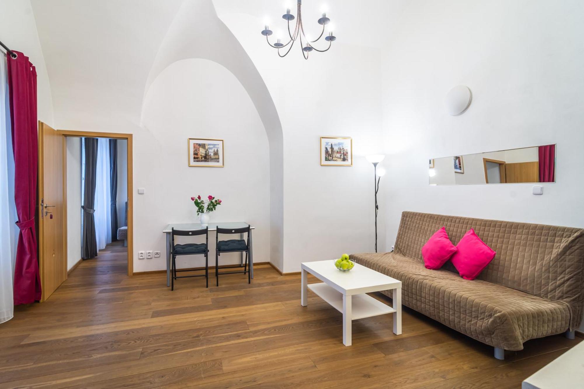 Royal Road Ii Apartment Prague