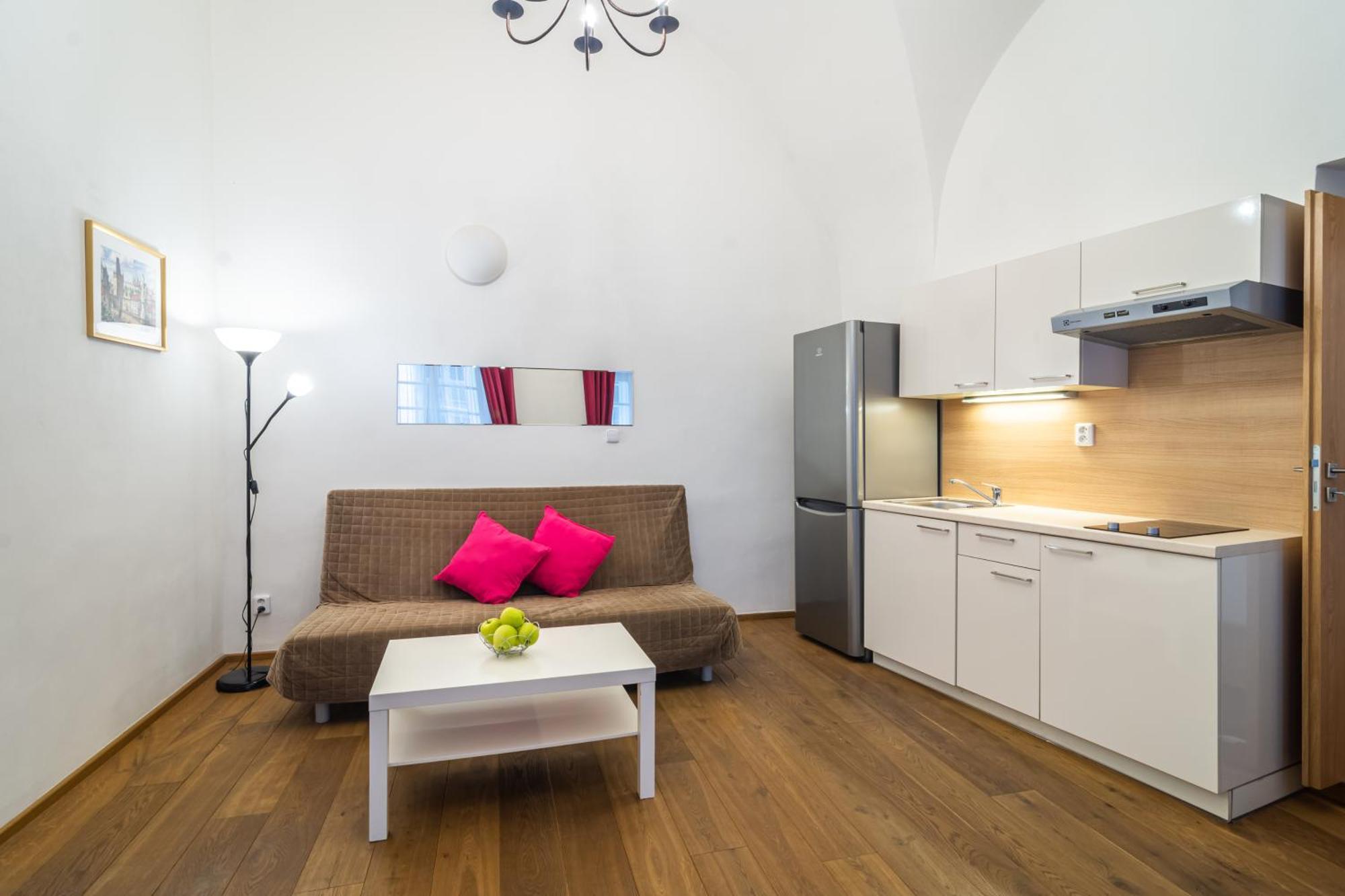 Apartment Royal Road Ii Prague